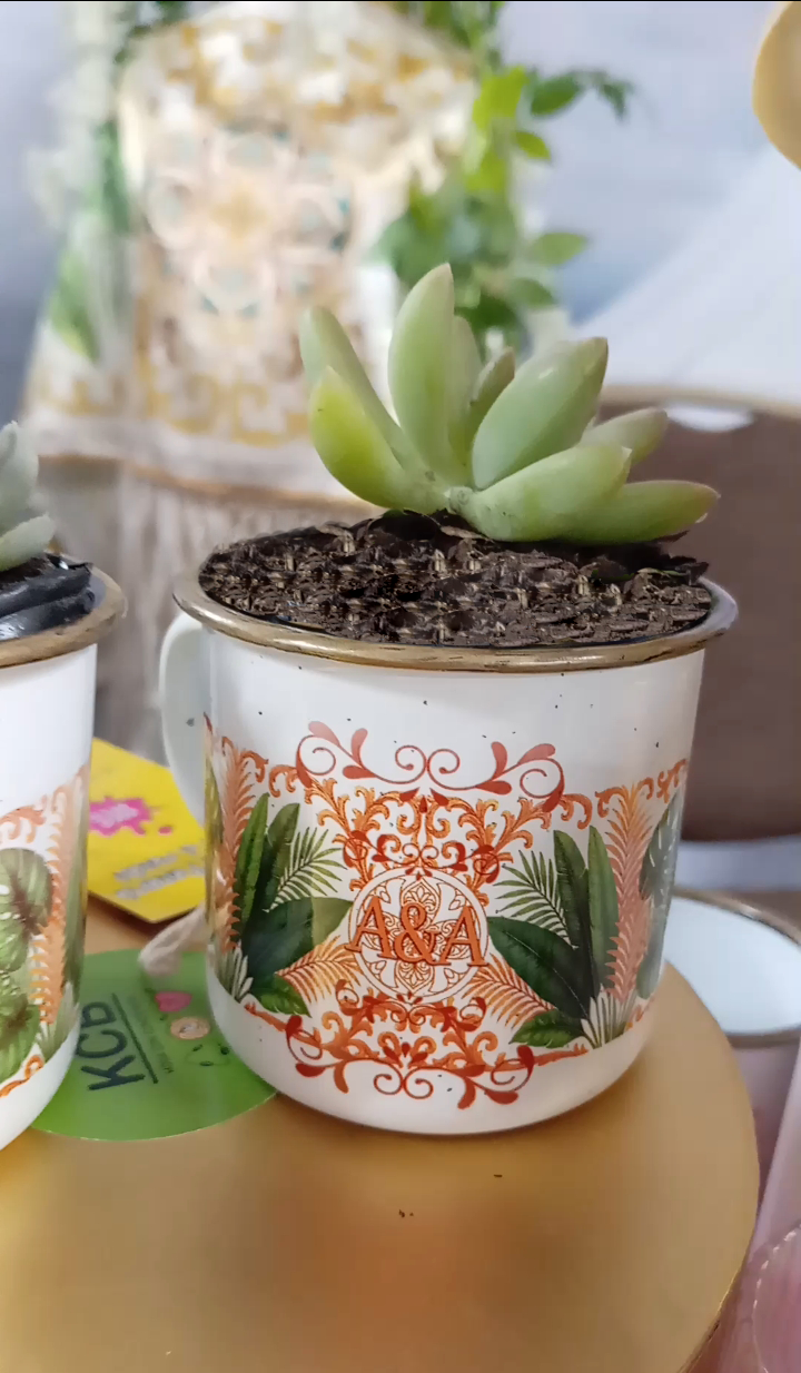 Taza Peltre Recuerdo "Love" Personalizada